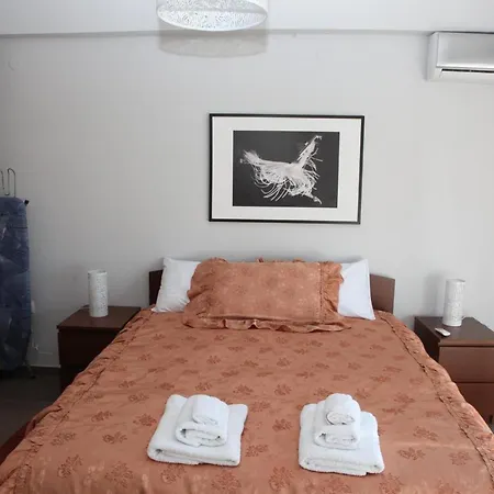 Metro Venizelou Apartmán