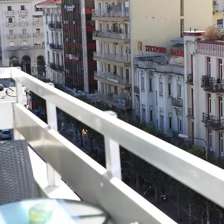 Apartmán Metro Venizelou *